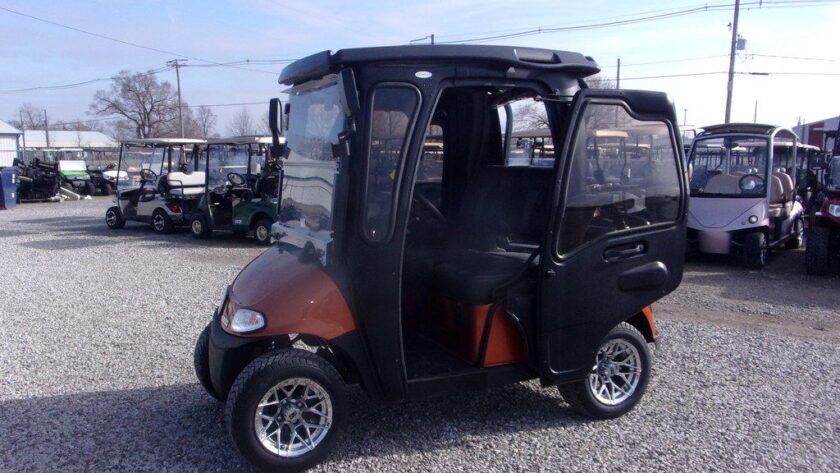 2022 E-Z-GO Freedom RXV ELiTE - Image 4