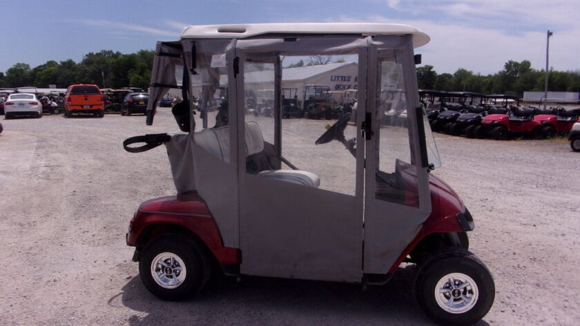 2012 E-Z-GO - Image 4
