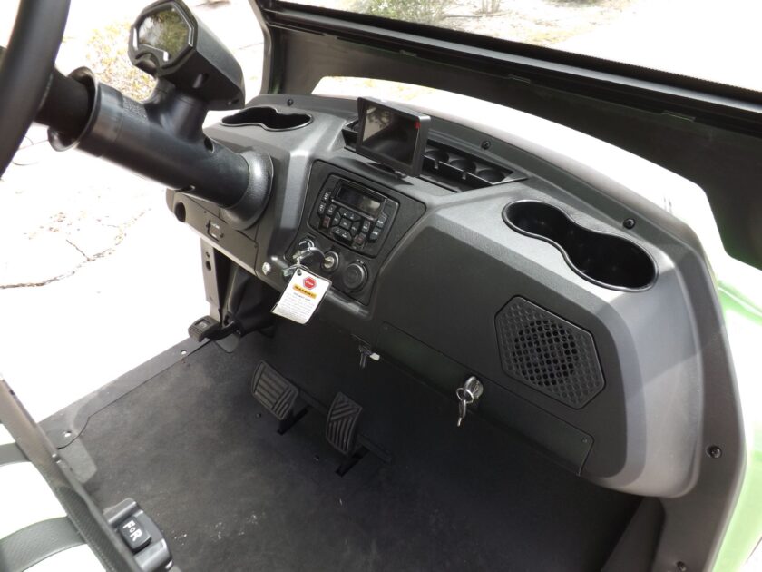 2022 BINTELLI BEYOND 4P STREET LEGAL GOLF CART FOR SALE - Image 7