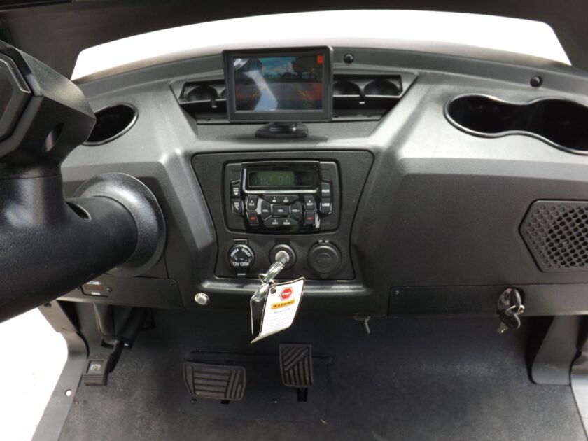 2022 BINTELLI BEYOND 4P STREET LEGAL GOLF CART FOR SALE - Image 10