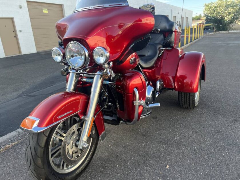 2013 Harley-Davidson TRI GLIDE ULTRA CLASSIC® - Image 15