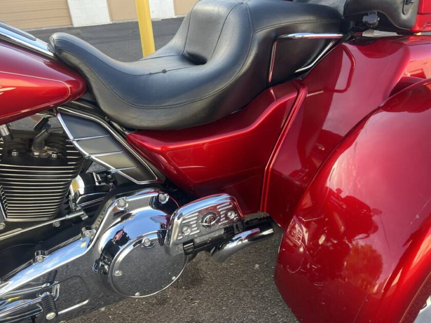 2013 Harley-Davidson TRI GLIDE ULTRA CLASSIC® - Image 17