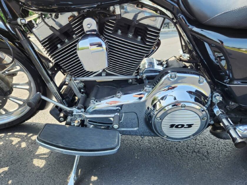 2013 Harley-Davidson Road King® - Image 33