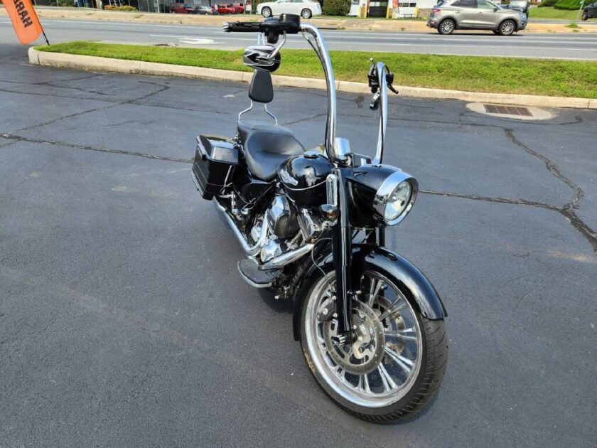 2013 Harley-Davidson Road King® - Image 34