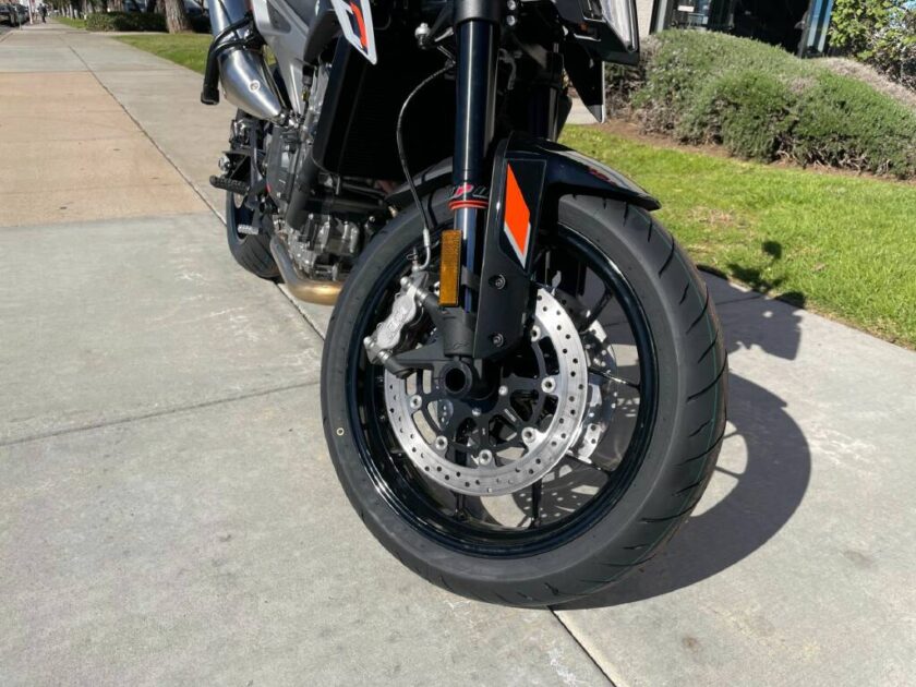 2023 KTM Sportbike Motorcycle 790 Duke - Image 6
