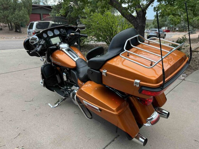2014 Harley-Davidson ELECTRA GLIDE FLHTK - Image 8