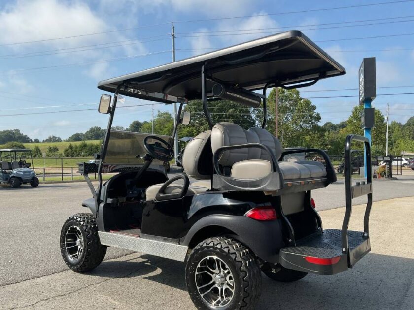 2022 Club Car Villager - Image 9