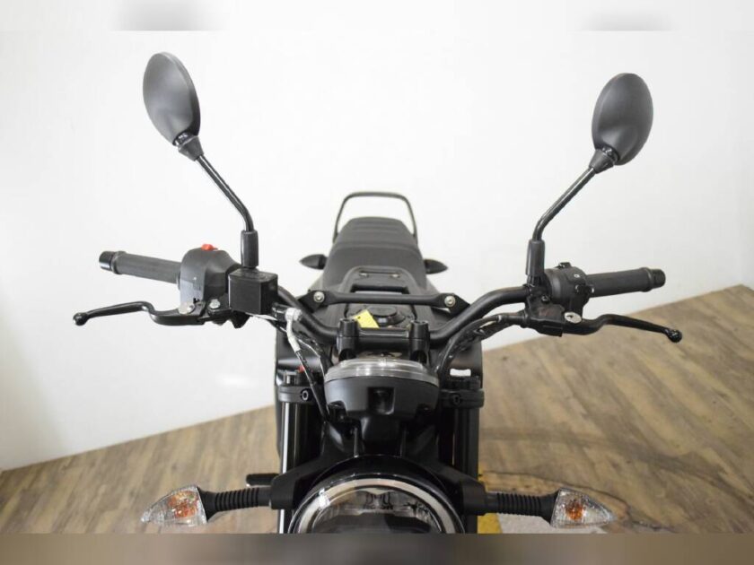 2023 Husqvarna Svartpilen 401 - Image 10