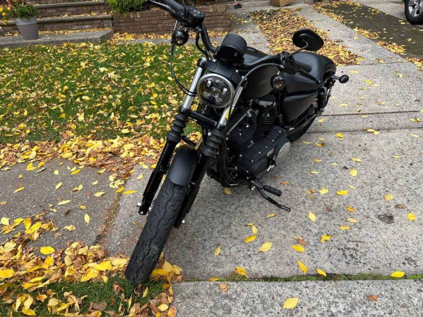 2010 Harley-Davidson SPORTSTER 883 IRON - Image 5