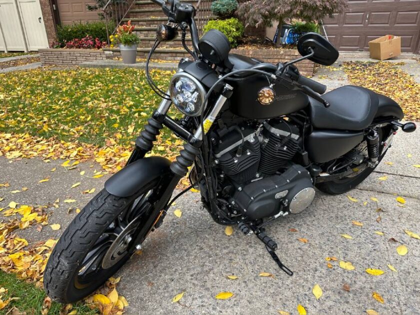2010 Harley-Davidson SPORTSTER 883 IRON - Image 9