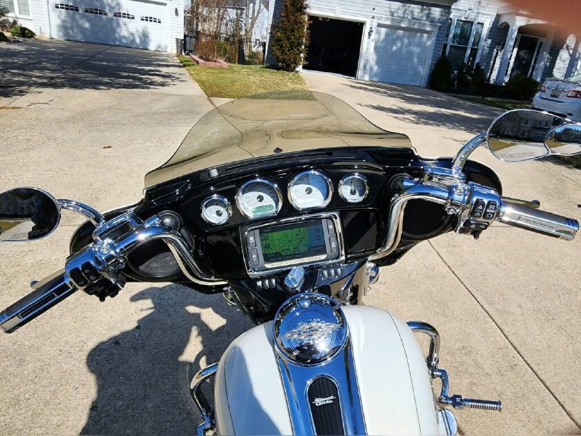 2015 Harley-Davidson Street Glide - Image 2