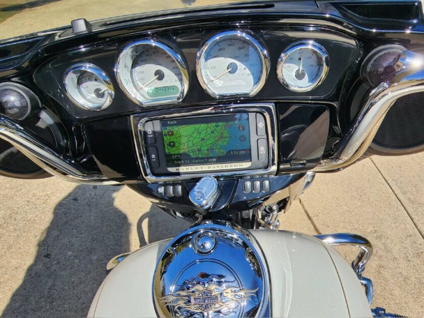 2015 Harley-Davidson Street Glide - Image 8