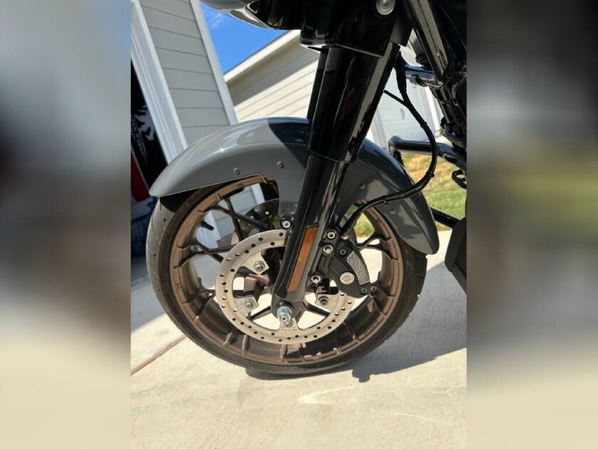 2022 ROAD GLIDE ST - Image 15