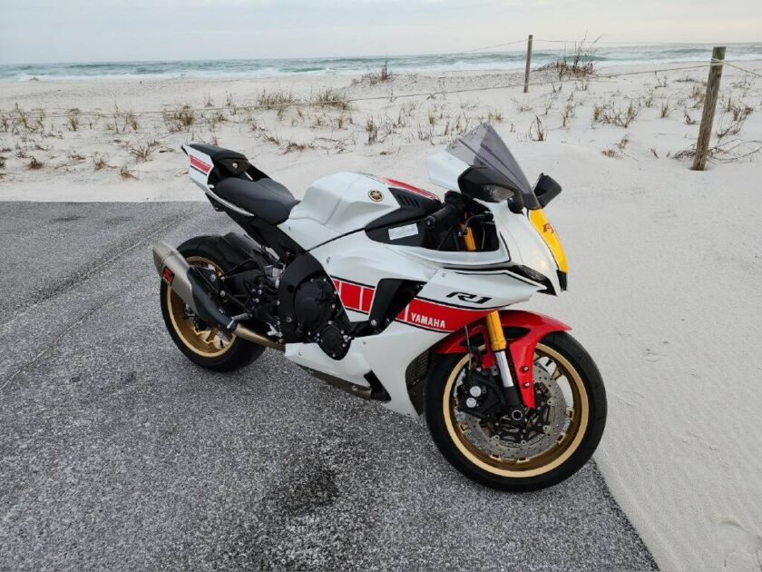 2022 Yamaha YZF R1 WORLD GP 60TH ANNIVERSARY EDITION