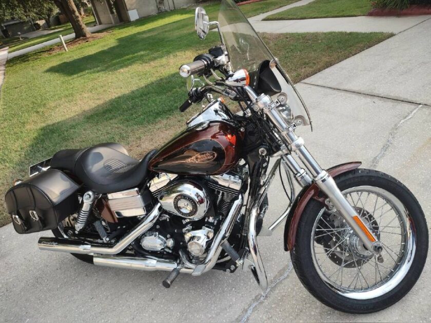 2009 Harley-Davidson DYNA LOW RIDER - Image 13