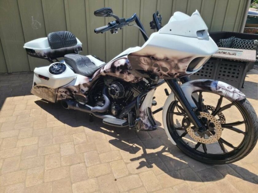 2016 Harley-Davidson ROAD GLIDE® CUSTOM