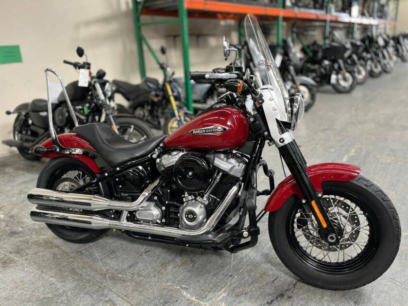 2021 Harley-Davidson® FLSL - Softail Slim