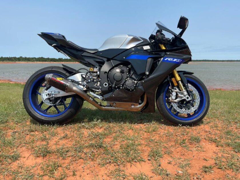 2022 Yamaha YZF R1M - Image 19