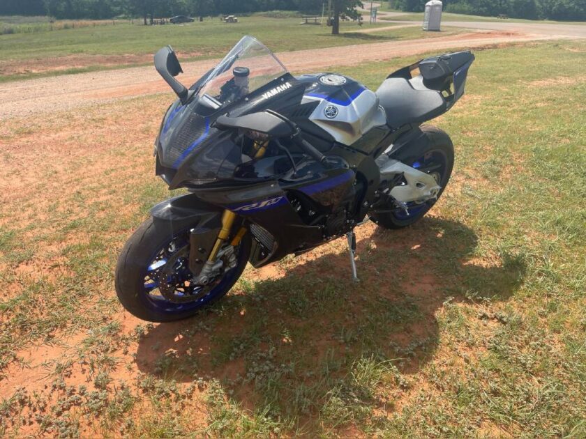 2022 Yamaha YZF R1M