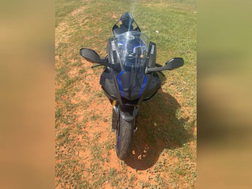 2022 Yamaha YZF R1M - Image 6