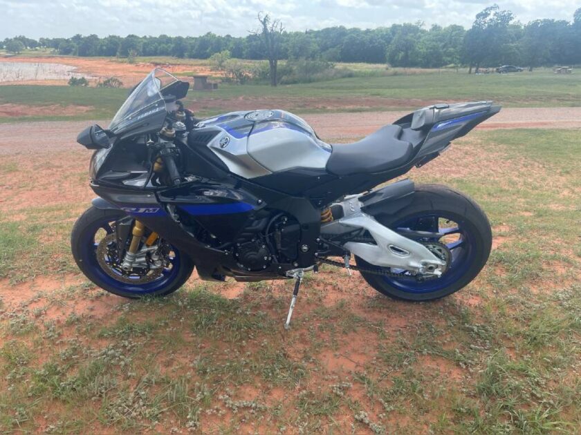 2022 Yamaha YZF R1M - Image 20