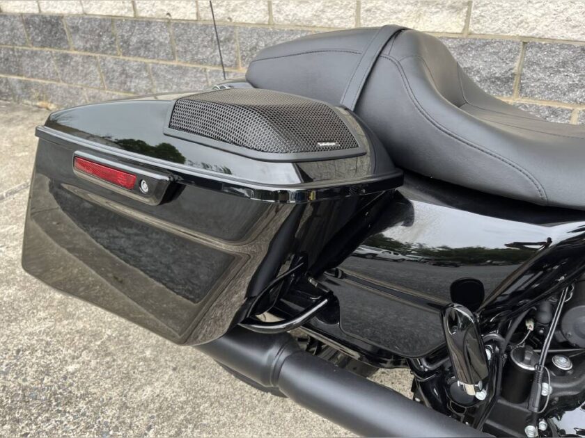 2020 Harley-Davidson FLHXS - Image 2