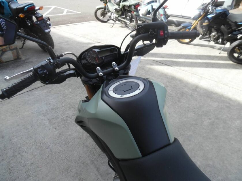 2023 Kawasaki Z125 Pro - Image 9