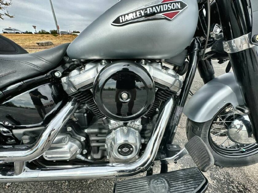 2020 Harley-Davidson® Softail Slim® - Image 11