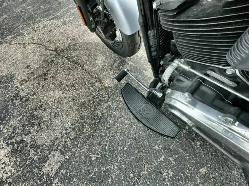 2020 Harley-Davidson® Softail Slim® - Image 19