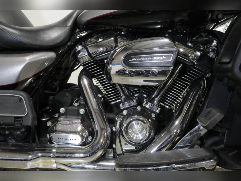 2017 Harley-Davidson Electra Glide Ultra Limited - Image 13
