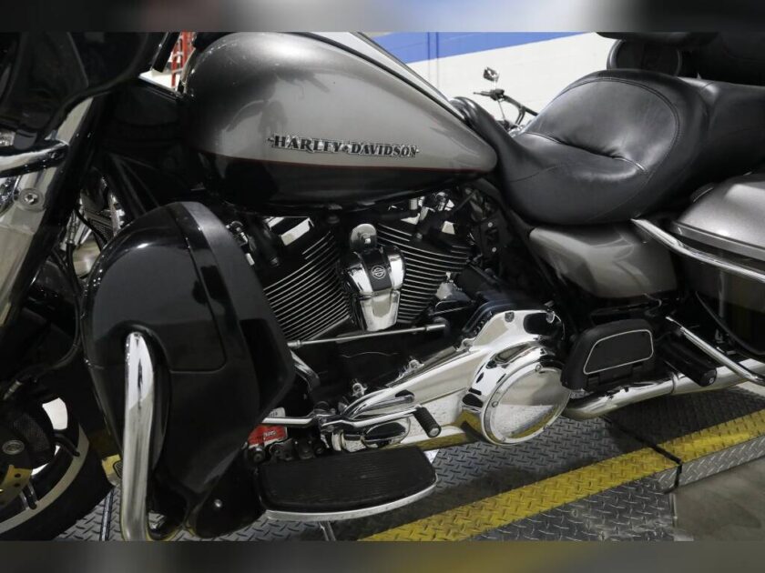 2017 Harley-Davidson Electra Glide Ultra Limited - Image 22
