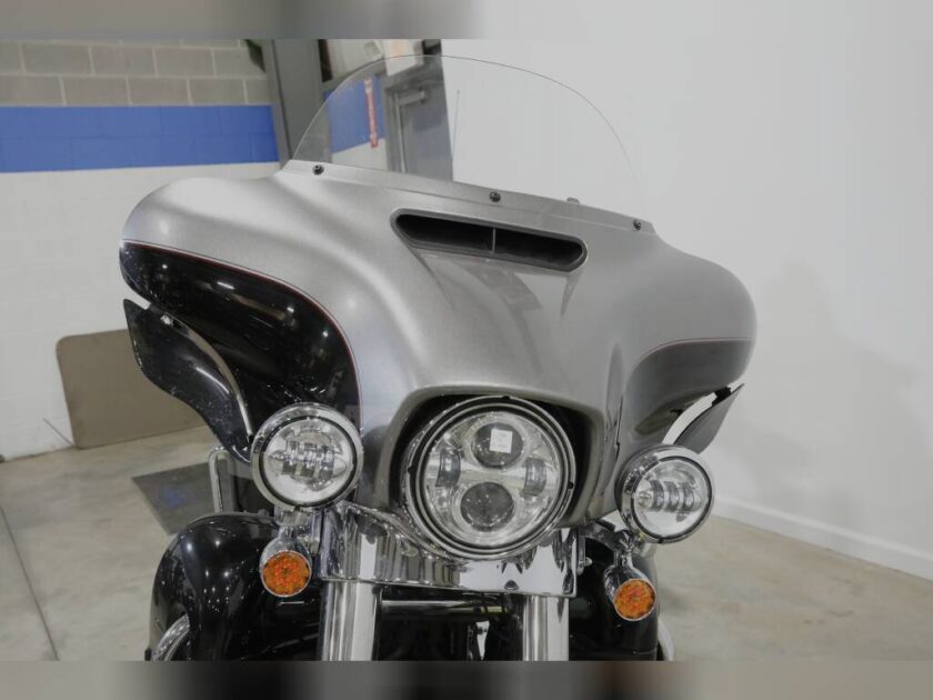 2017 Harley-Davidson Electra Glide Ultra Limited - Image 9