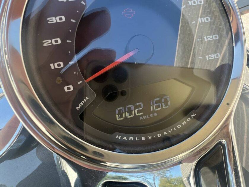 2021 Harley-Davidson® FLSB - Sport Glide - Image 10