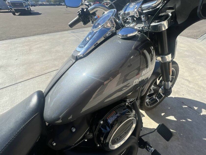 2021 Harley-Davidson® FLSB - Sport Glide - Image 11