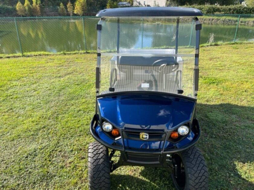 2024 Cushman Hauler 1200X Gas - Image 2