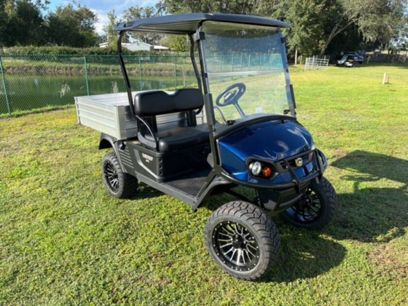 2024 Cushman Hauler 1200X Gas - Image 4