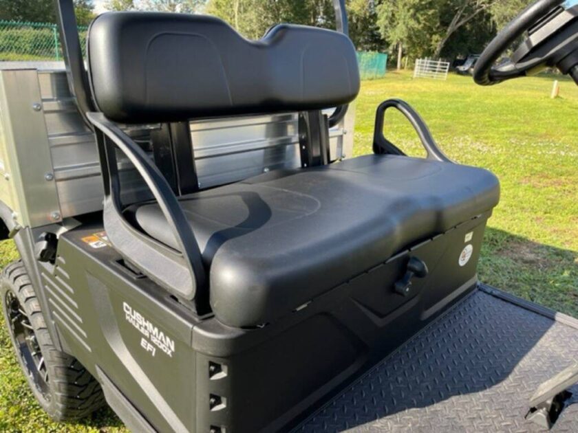 2024 Cushman Hauler 1200X Gas - Image 8