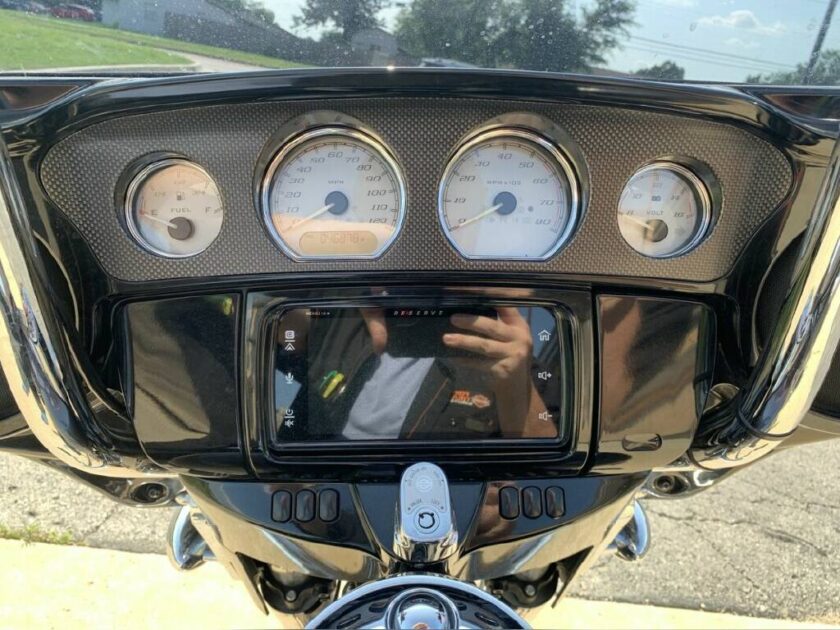 2014 Harley-Davidson® Street Glide® Special - Image 6