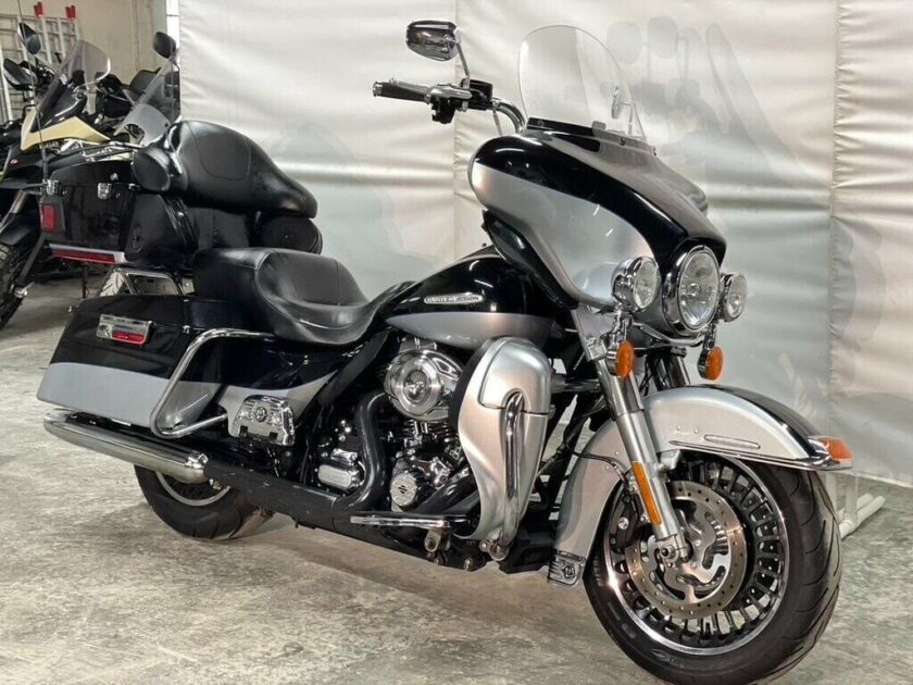 2012 Harley-Davidson FLHTK Ultra Limited