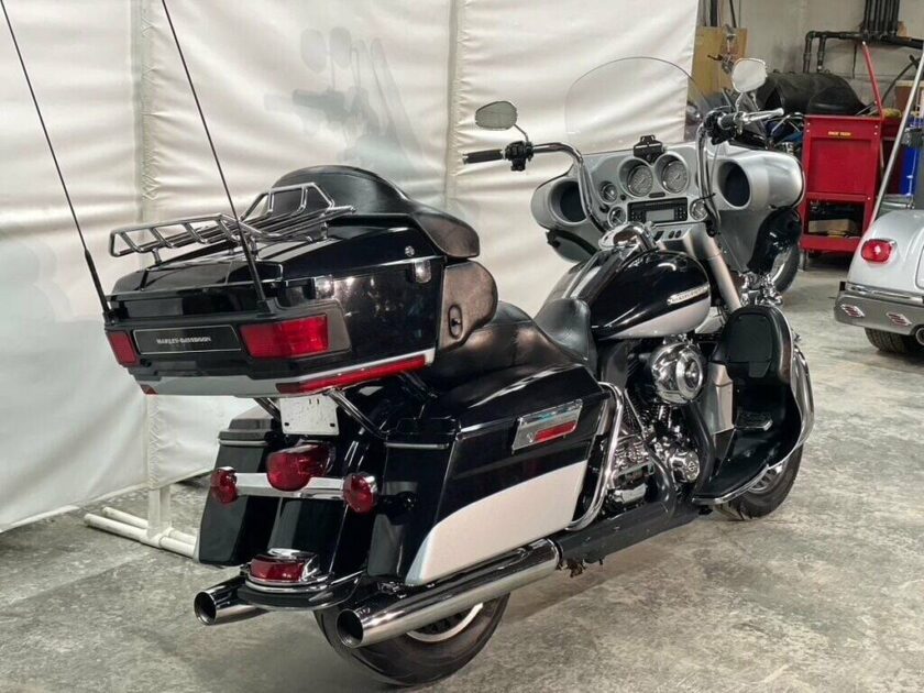 2012 Harley-Davidson FLHTK Ultra Limited - Image 4