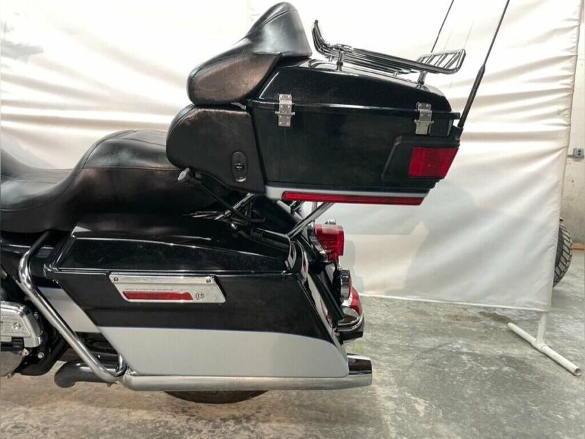 2012 Harley-Davidson FLHTK Ultra Limited - Image 22