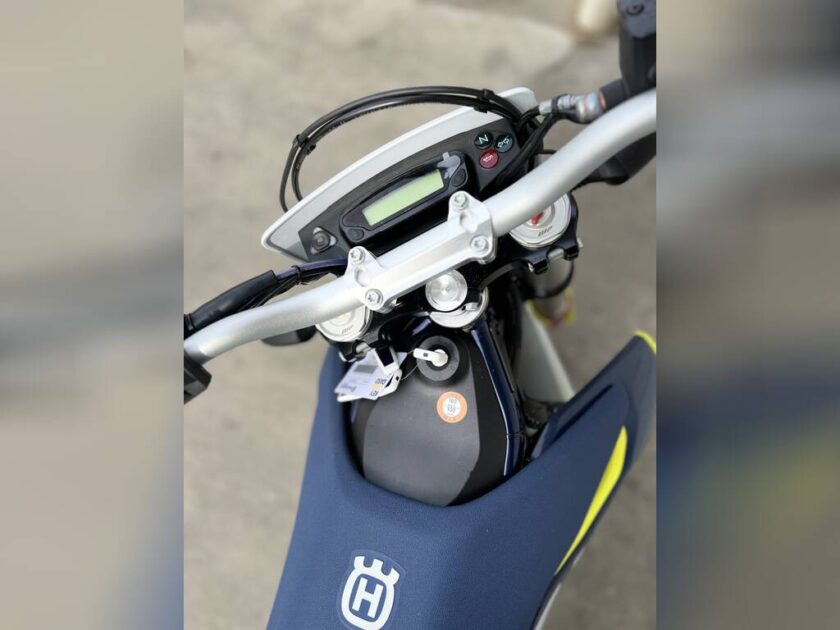 2023 Husqvarna Motorcycles Enduro 701 - Image 9