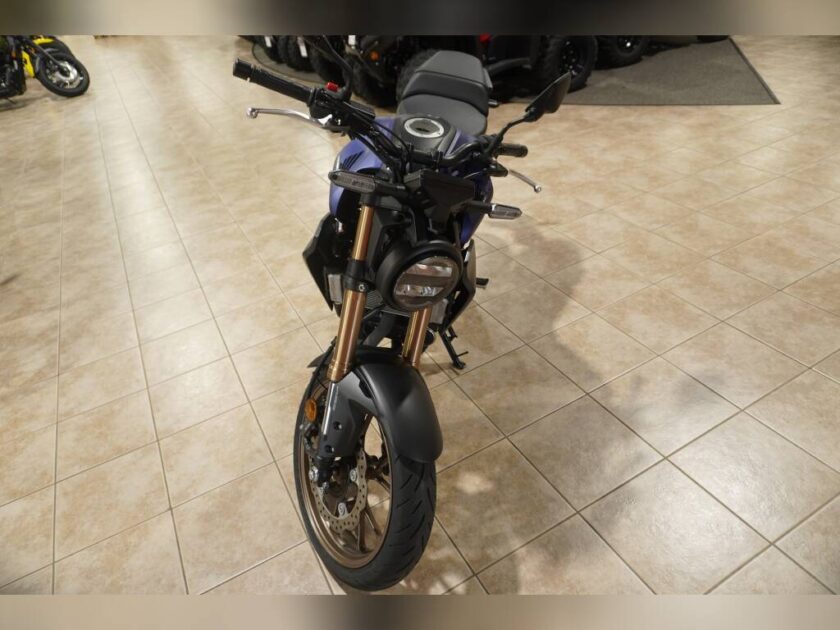 2022 Honda Sport Touring Motorcycle CB300R ABS For Sale - Image 3