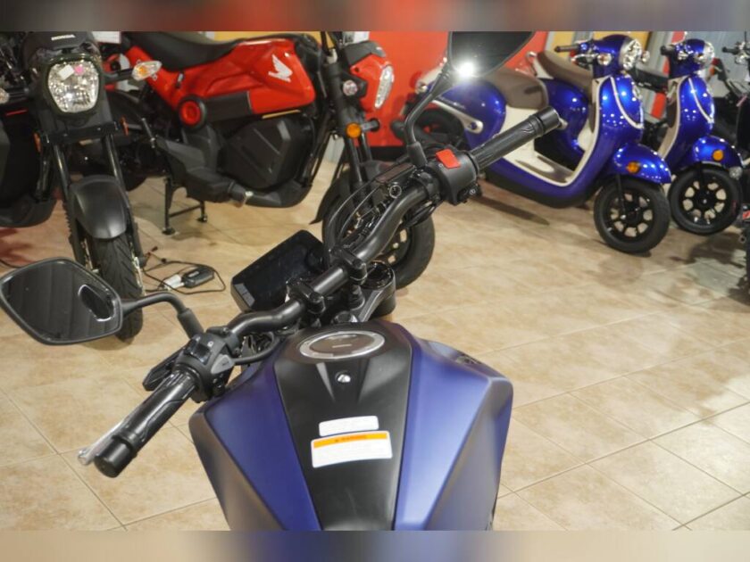2022 Honda Sport Touring Motorcycle CB300R ABS For Sale - Image 5