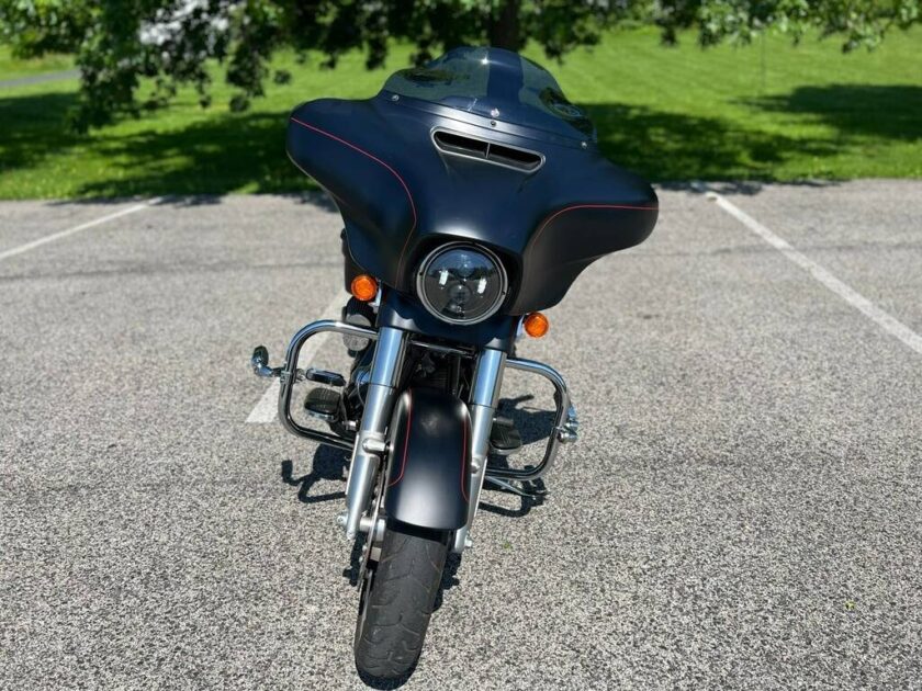 2014 Harley-Davidson Touring Street Glide Special - Image 4