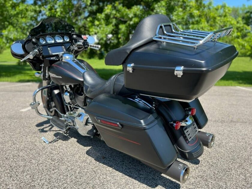 2014 Harley-Davidson Touring Street Glide Special - Image 7