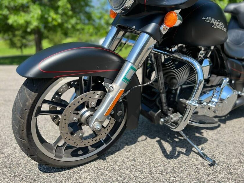 2014 Harley-Davidson Touring Street Glide Special - Image 18