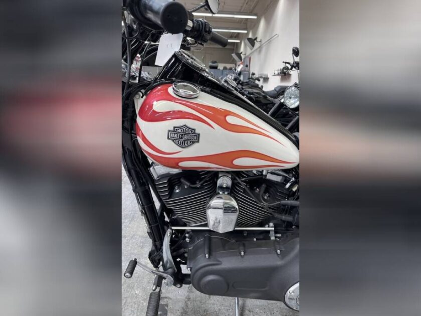 2014 Harley-Davidson® FXDWG - Dyna® Wide Glide® - Image 6