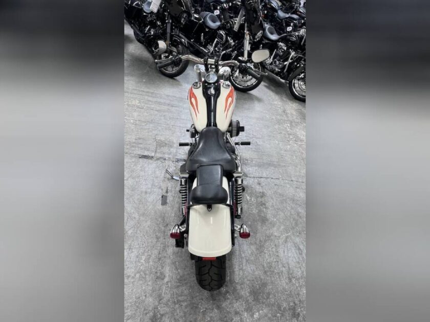 2014 Harley-Davidson® FXDWG - Dyna® Wide Glide® - Image 10