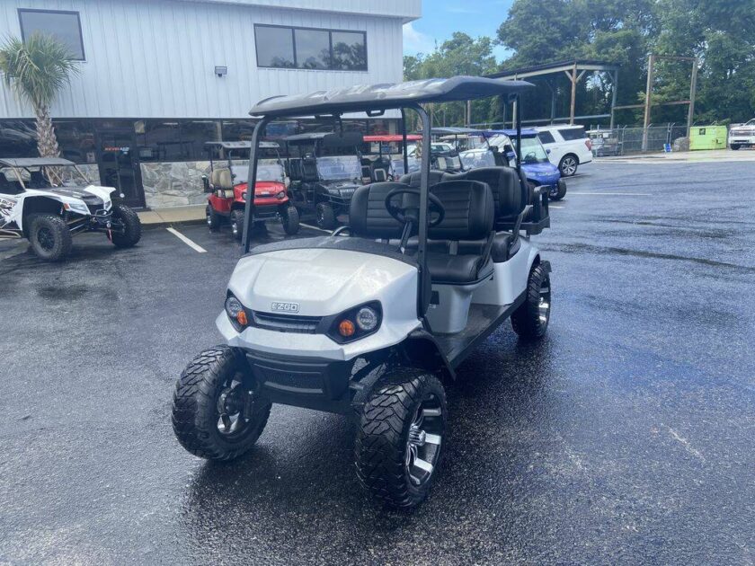2023 E-Z-Go Express L6 Gas Platinum
